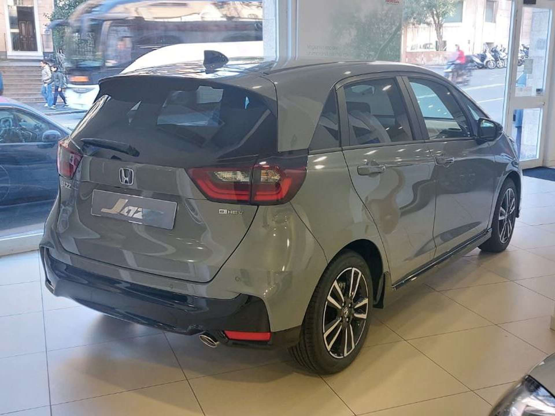 Honda Jazz  15 SPORT